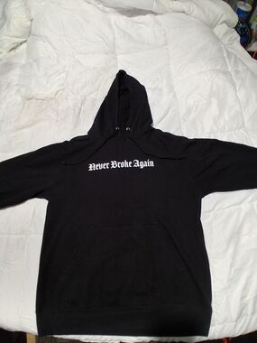 Men's Black Pullover Hoodie with 'Never Broke Again' Script